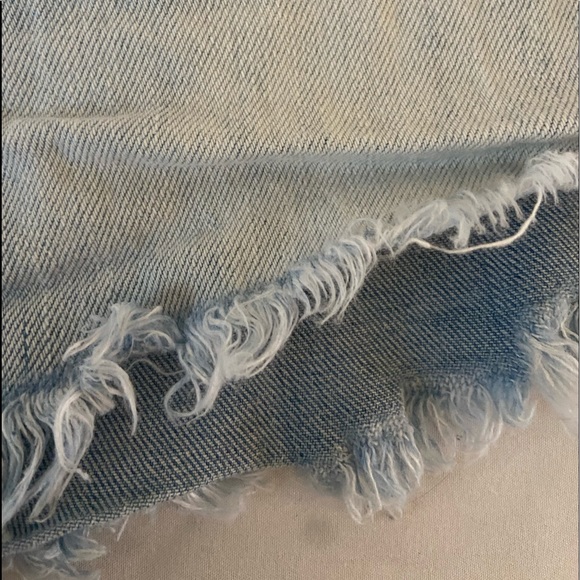 High Wasted/Jean Shorts - Picture 2 of 8